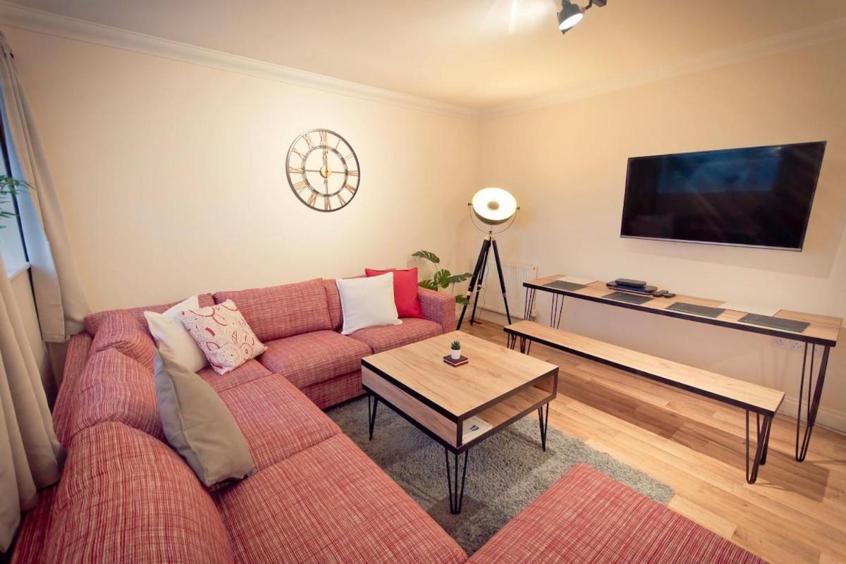 The Modernist Apartment Plymouth Exterior photo